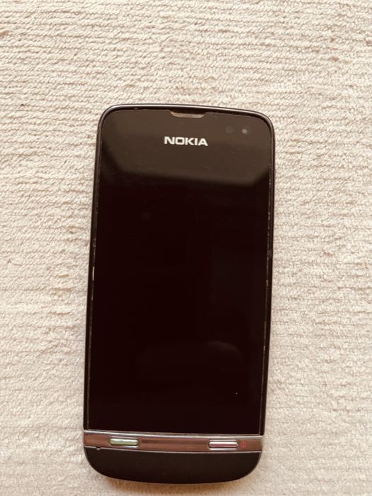 Telefony Nokia 625, RM 986, 311