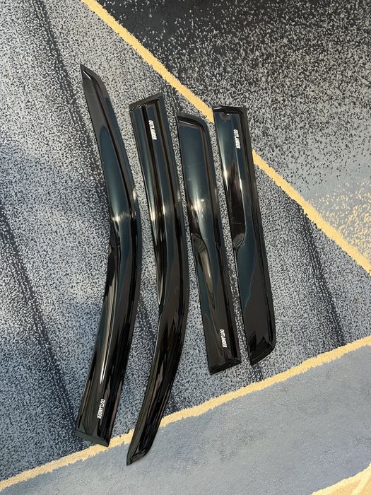 Дефлектори на Mitsubishi Outlander 3