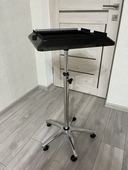 Тележка стойка подставка  для наращивания волос  стол для наращивания