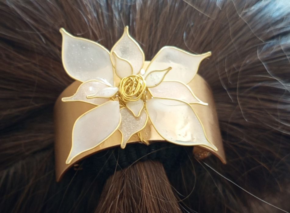 Spinka metalowa kwiat handmade