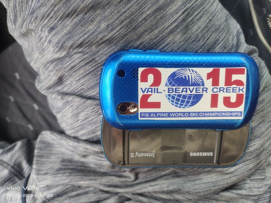 Samsung intensity 2 CDMA телефон