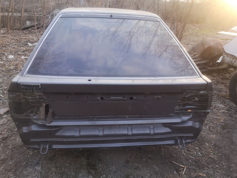 Ниссан блюберд..