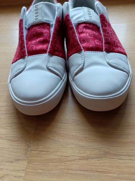 Buty damskie sportowe