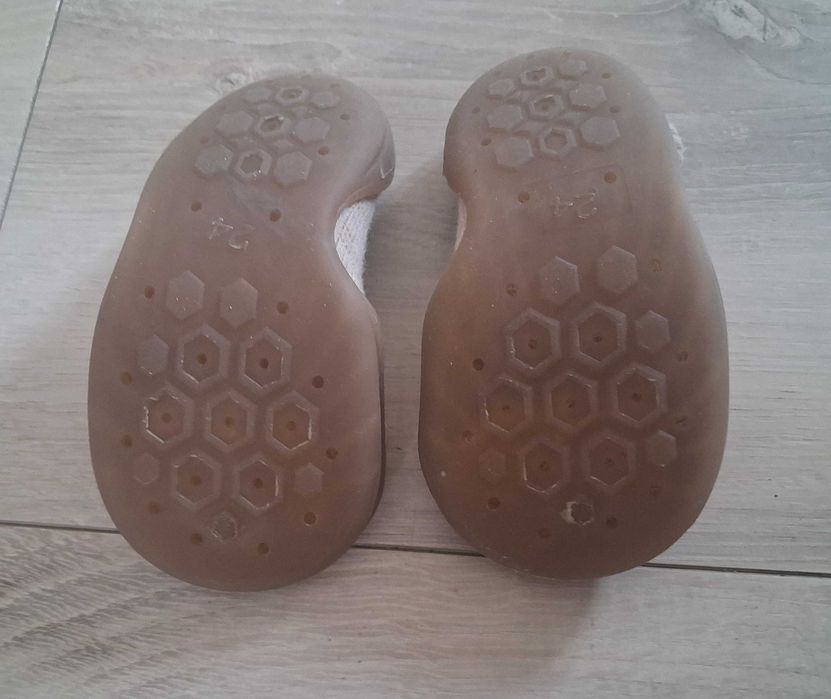 Oryginalne Buty Dziecięce Kapcie ZARA r. 24