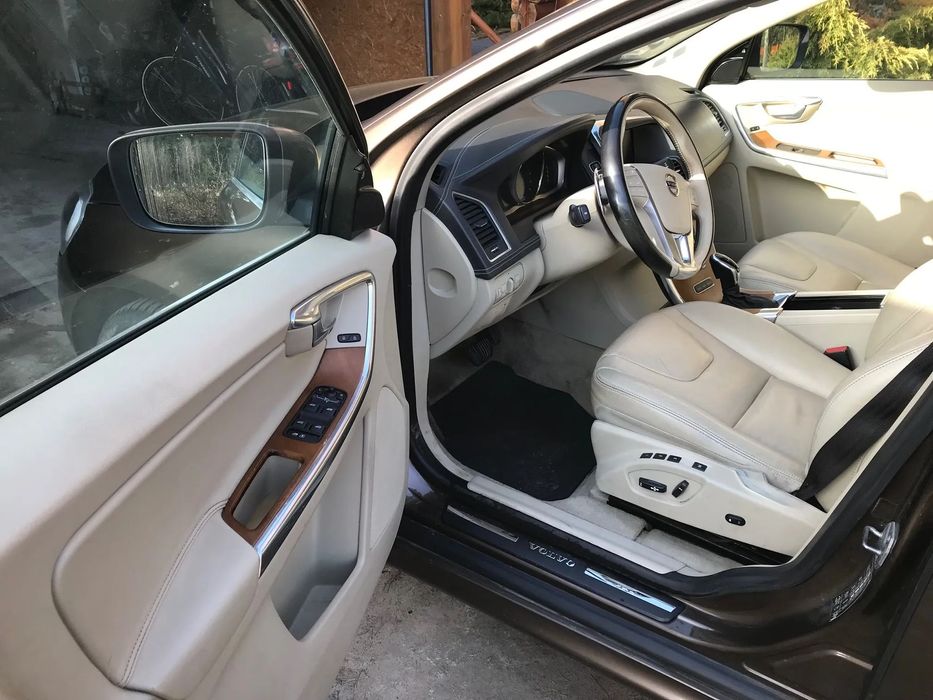 Volvo XC 60 Bardzo dobrze wyposażony polski salon