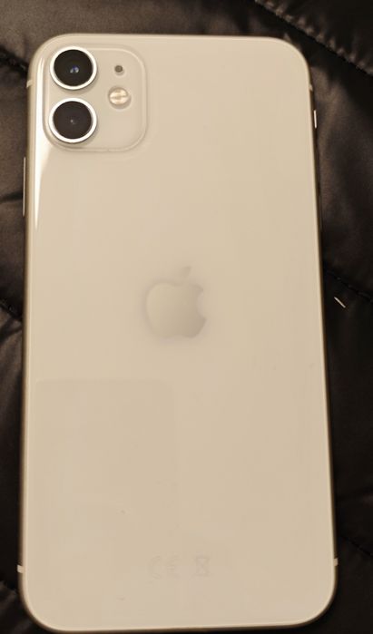 Iphone 11 em muito bom estado