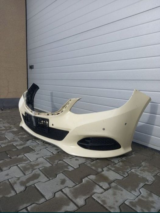 Бампер передній Mercedes w212 E-class рестайлінг E220 E250 E180 E300