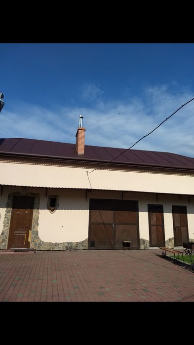 Фарбування Дахів Володимир і виїжджаємо в район