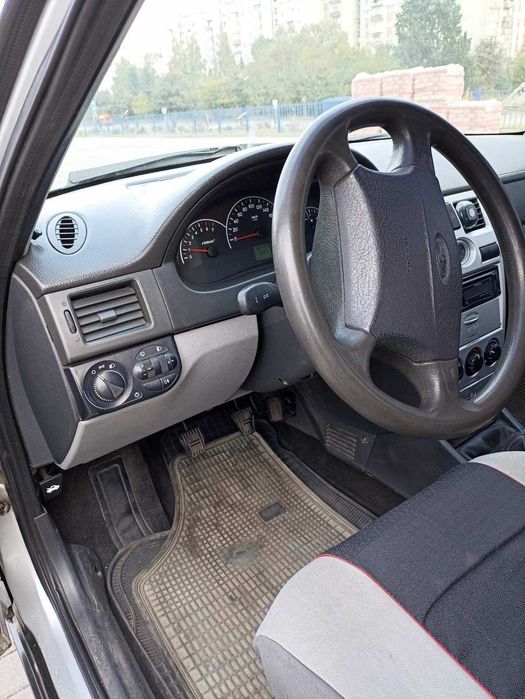 ВАЗ / Lada 2170 Priora 2008 1.6 бензин