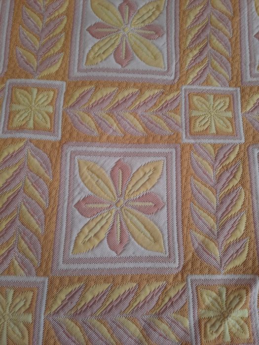 Покрывало стеганое