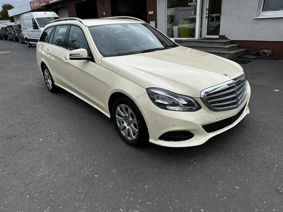 Mercedes-Benz Klasa E E200 CDI Bluetec 7G-tronie 2015 LIFT Skóra FullLed ELEGANCE