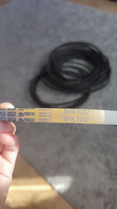 Paski klinowe 22szt. SPA 1207