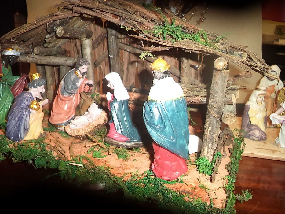 vende-se presépio