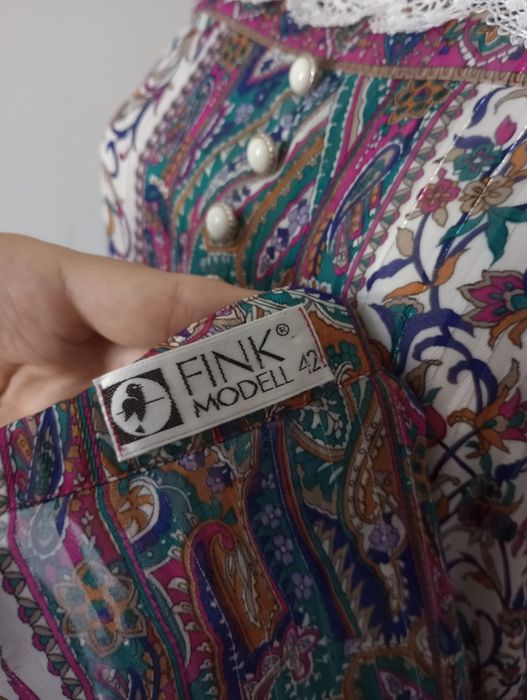 Sukienka vintage wzory ramiączka i narzutka z koronką