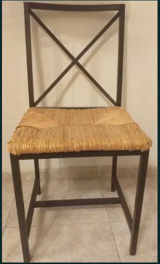 Cadeiras de ferro com assento em vime (2x)