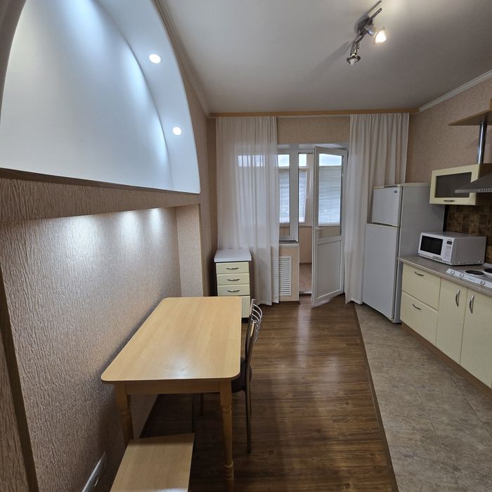 Оренда 1к.кв.-ра ст.м.Дарниця, бульв.Верховної Ради 14Б,