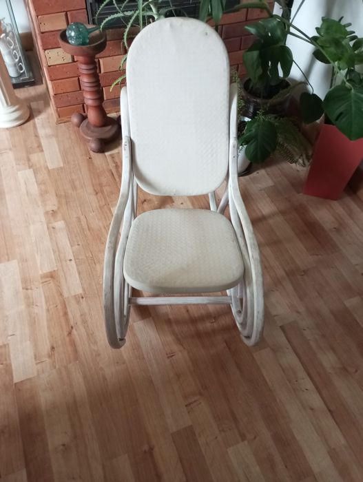 Sprzedam fotel bujany,dzieciecy