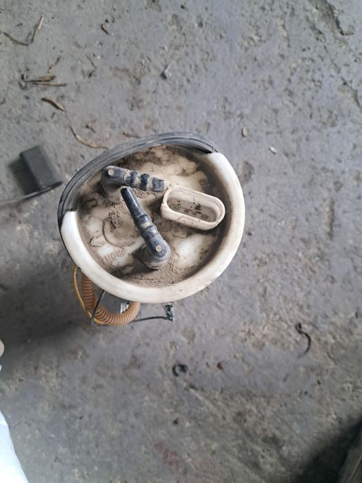 Топливный насос колба в бак 88457282 1.8 Vag Audi Seat Volkswagen