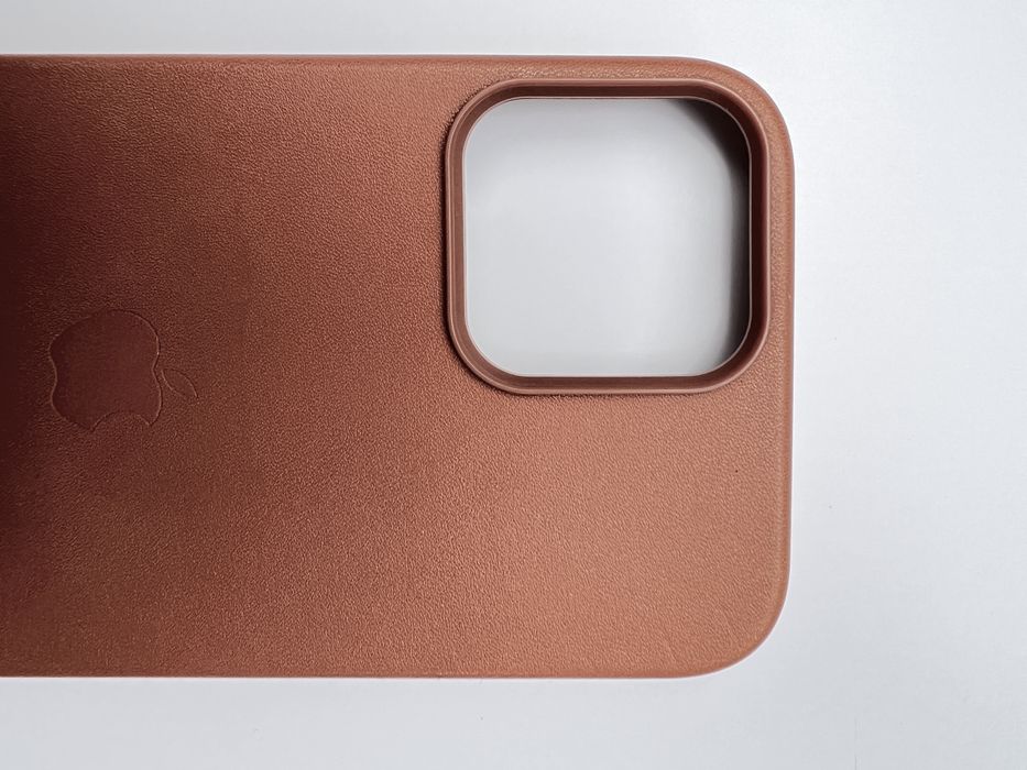 Case skóra Iphone 13 pro max