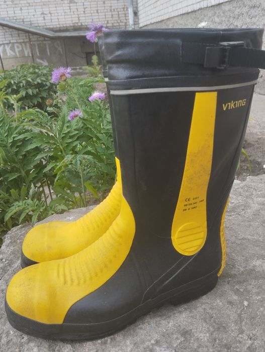 viking men's vw42 rubber boot