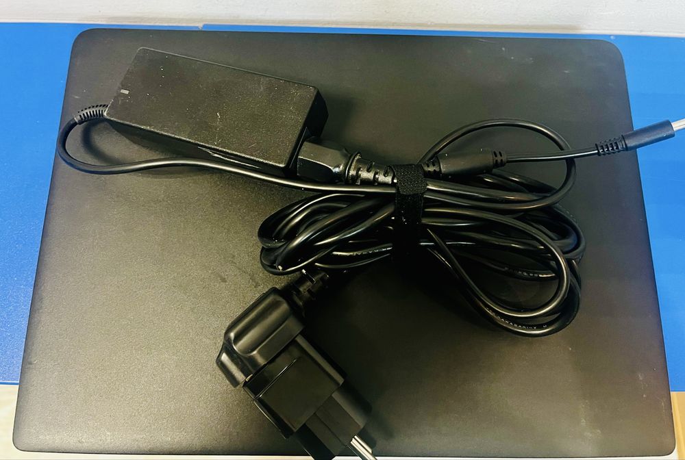 Ноутбук Dell Latitude 3400
