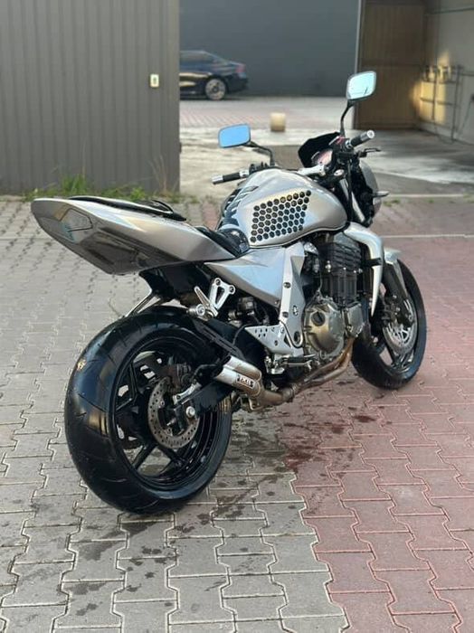 Kawasaki z750r спорт