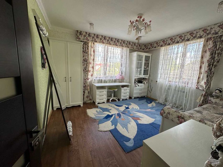 Продам КАЧЕСТВЕННЫЙ ДОМ посёлок Кирова м Ак Павлова и Ак Барабашова AB