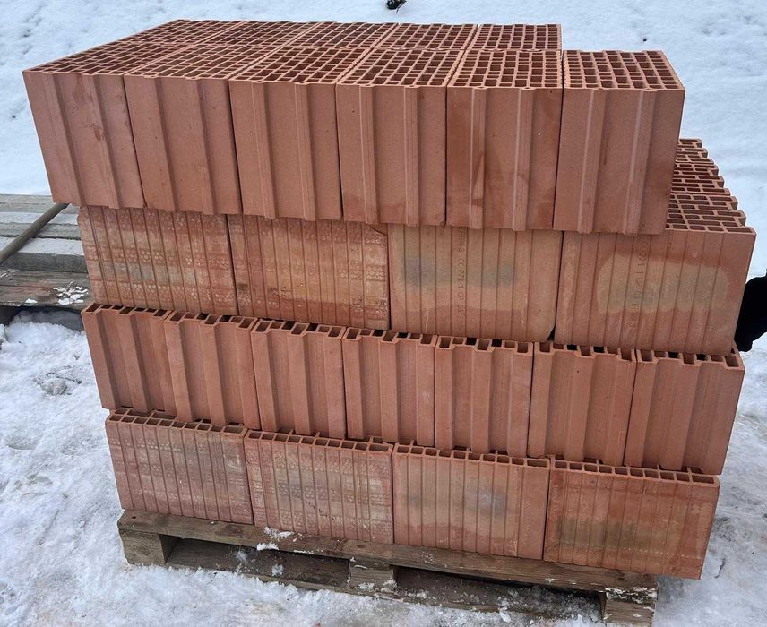 pustak ceramiczny szlifowany ceramika podkarpacka 18.8cm 2zł/szt.