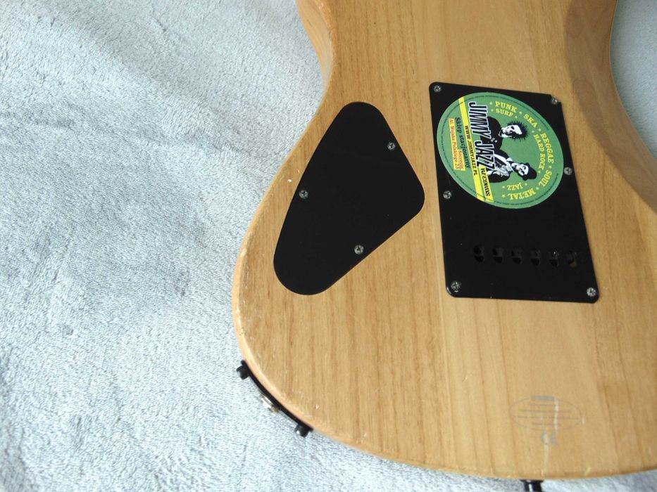 Yamaha RGX 121 D