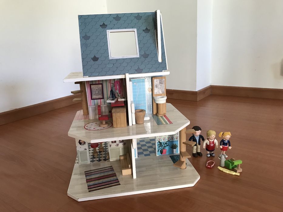 Casa de Bonecas “Amanda Family”
