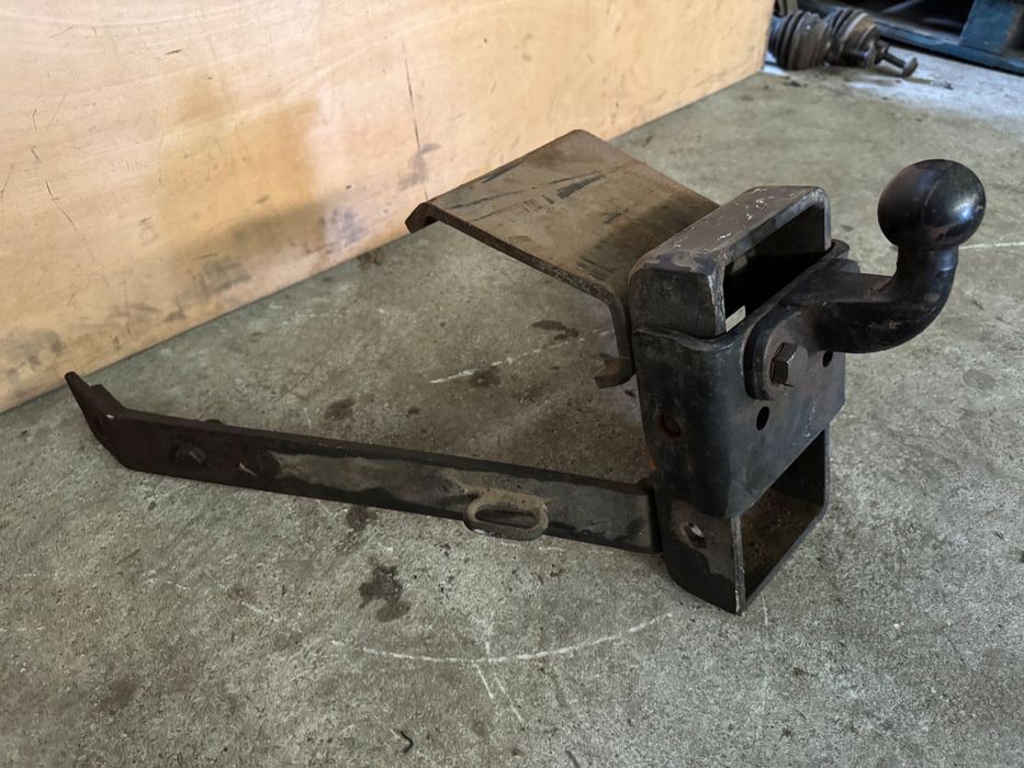 Bola gancho de reboque Land Rover Discovery TD5 L318