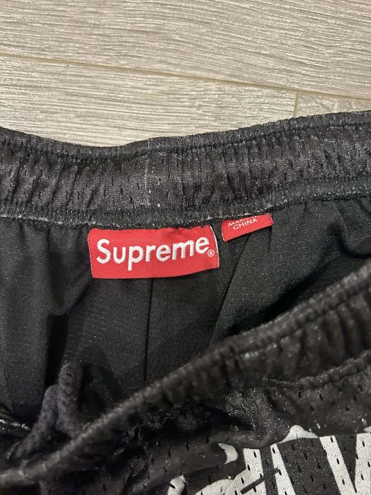 Spodenki Supreme