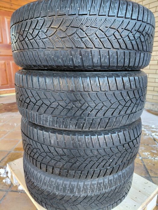 Шины зима 215/55/17