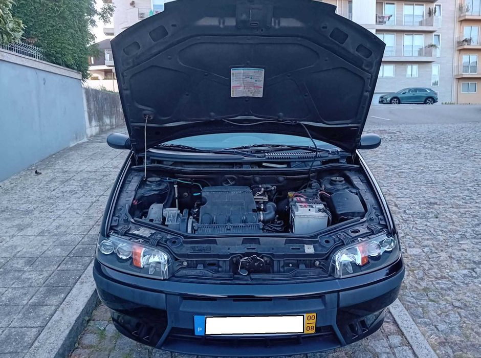 Fiat Punto 1.2 16v 80cv 6vel teto eletrico  direçao assistida