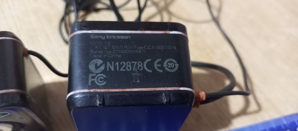 Портативні колонки для телефону SonyEricsson, робочий стан