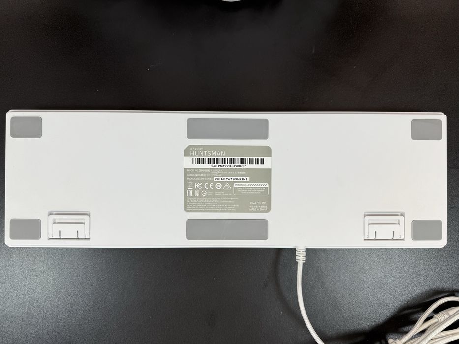 Razer Huntsman Mercury RGB Mechanical Gaming Keyboard – US English64741081682561122