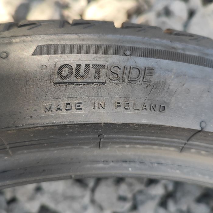 Літня шина розпаровка Bridgestone 245/40 R19 245*40 19  Turanza T005