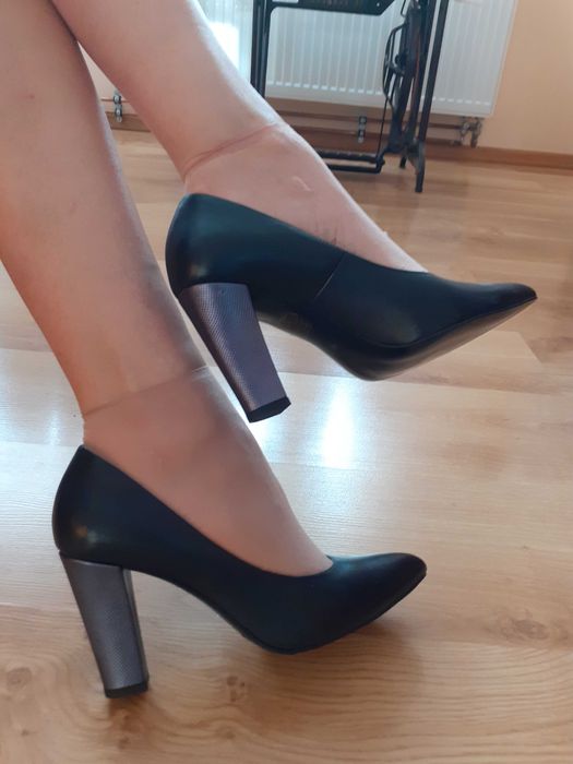 Czółenka 40 skórzane obcas 10 cm nowe Fabio Fabrizi czarny/navy blue