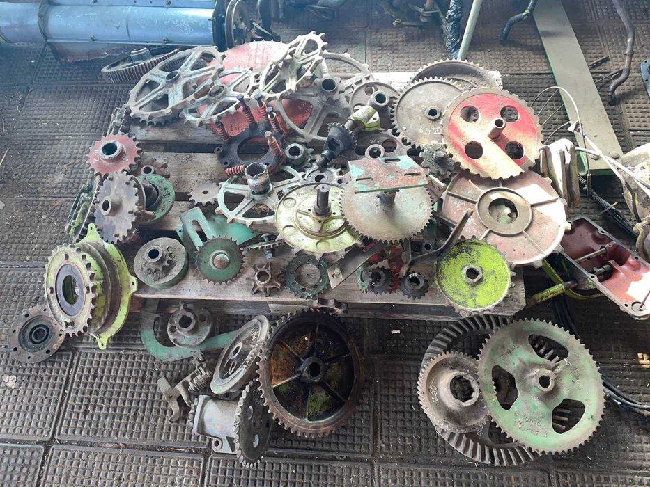 Розборка комбайнів John Deere, Сlaas, Massey Ferguson, Volvo, Sampo та інші
