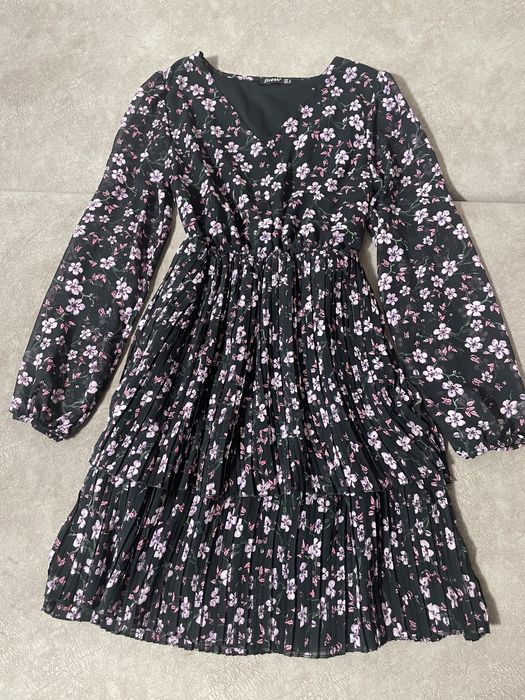 Продам нову сукню