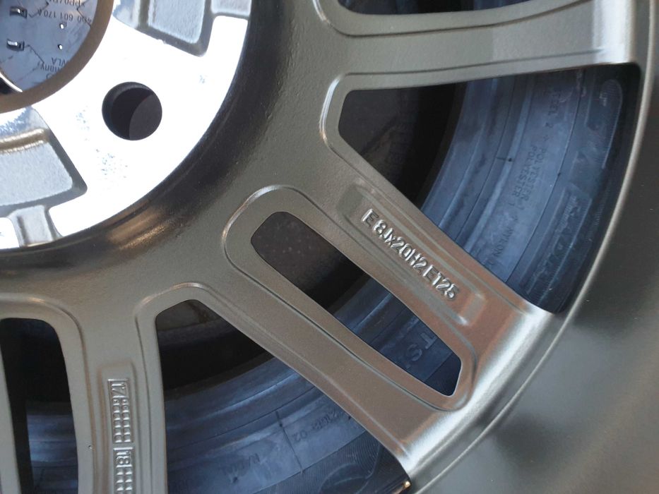 Felgi aluminiowe Audi 20" 5x112 8J Et25 Seat Vw Skoda itp.