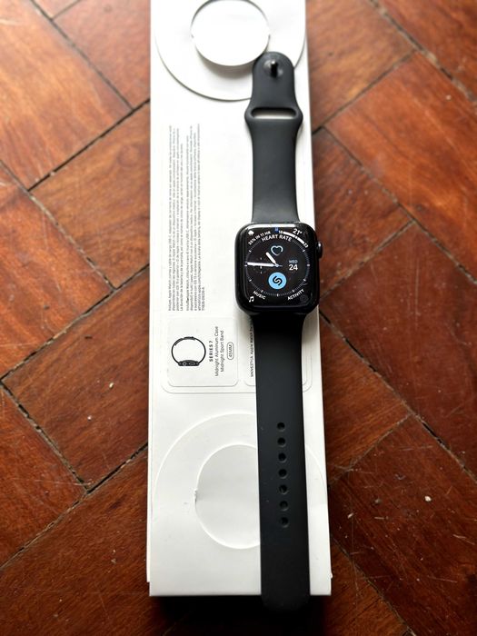 Apple Watch Series 7 45mm GPS