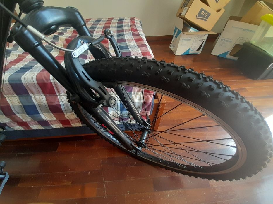Bicicleta em estado novo
