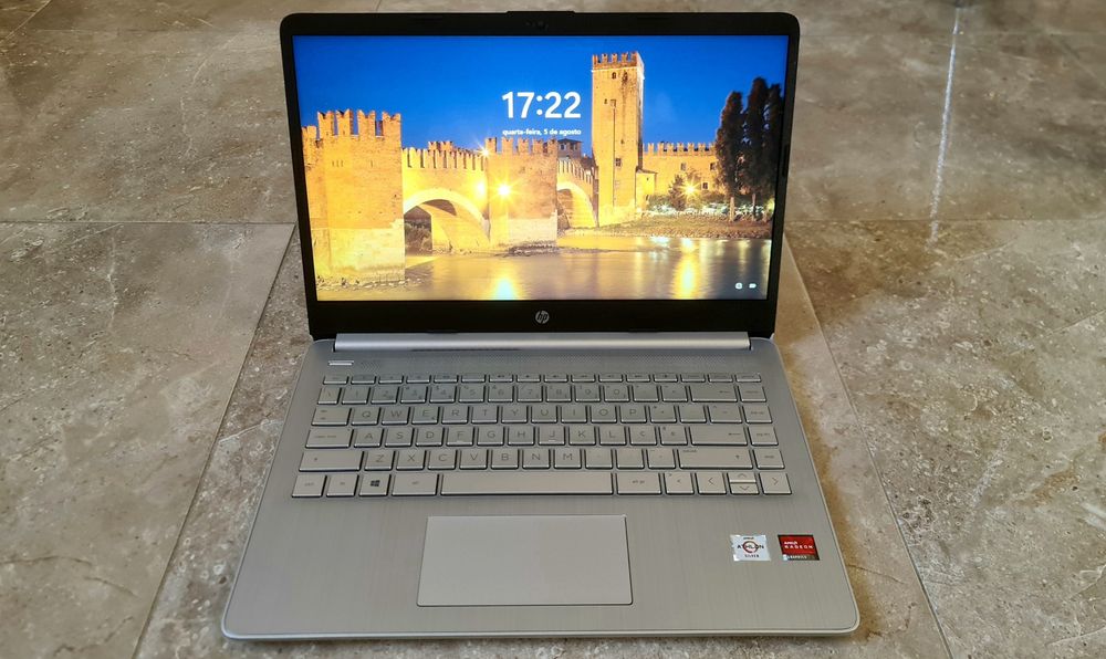 HP 14s-fq0003np | Windows 11 | SSD 128 GB | Como Novo