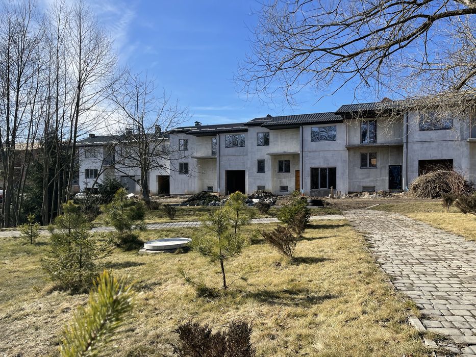 Таунхаус 3 кімнати + гараж Пятничани біля парку