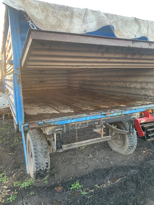 Причеп 2 ПТС-4 в хорошому стані