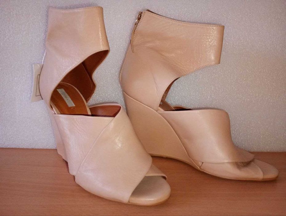 Продам Жіночі Босоніжки ZARA іСПАНіЯ