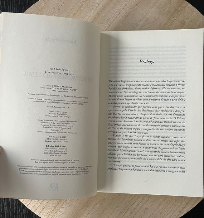Livro “O Mercado ao Luar”, Joanne Harris