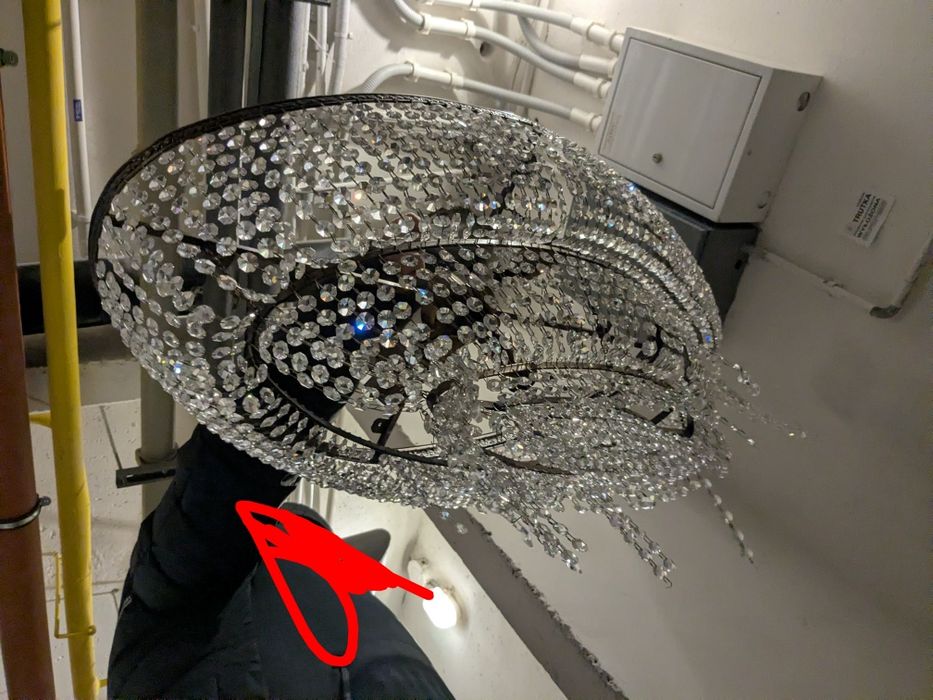 Żyrandol z kryształkami