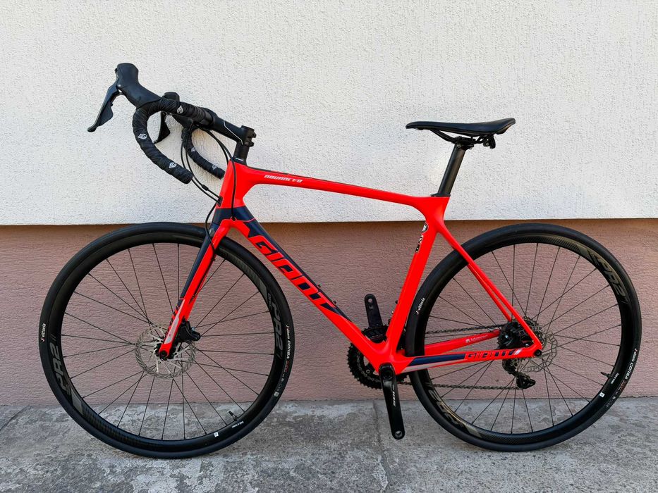 Rower szosowy full carbon Giant TCR Advanced, hydraulika, Shimano 105